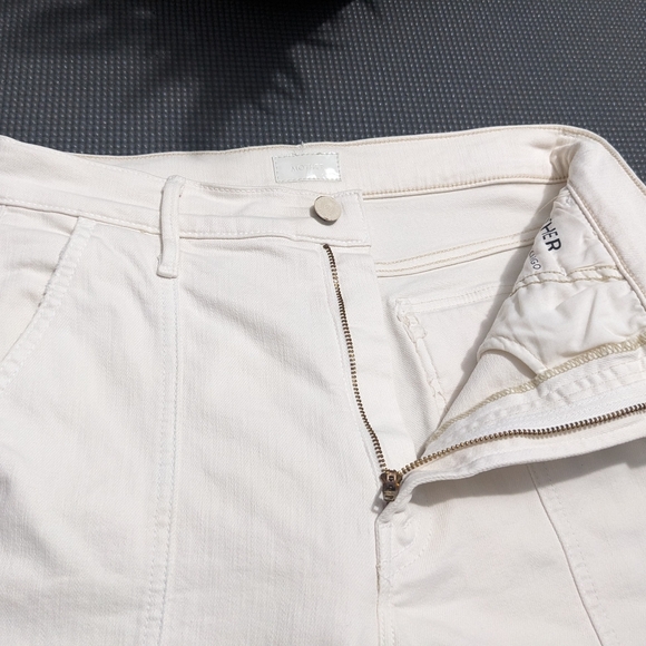 MOTHER The Rambler Cargo Ankle Jeans - Picture 4 of 16